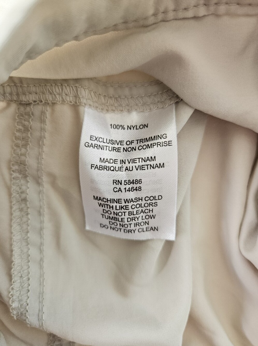 White Sierra Women's Crystal Covr Shorts Pale Taupe Beige Gorpcore NWT Medium - Picture 6 of 7